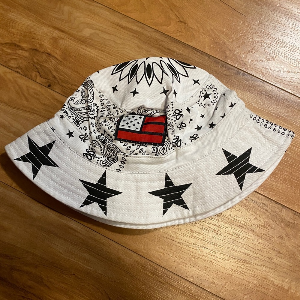 White Bandana Bucket Hat